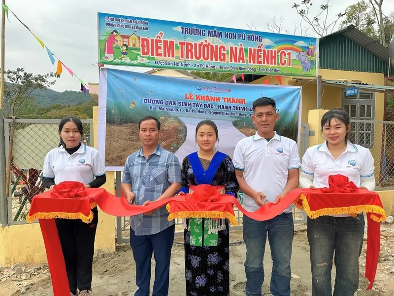 Người chơi poker tương tác trong cộng đồng i9bet